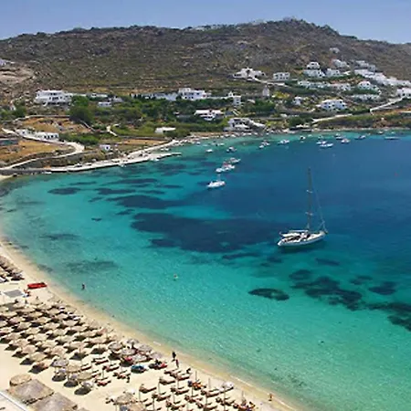 Special Rate Due To Pre Renovation! Bohemian Island House Pool And Beach Guest house *